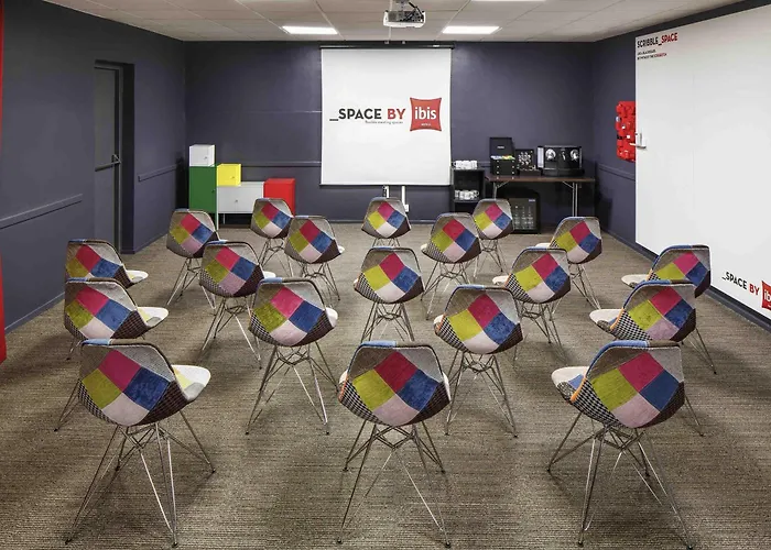 Cheap hotel: Ibis London Luton Airport