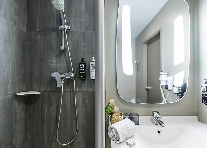 Hotel Romântico: Hotel Ibis Porto Gaia