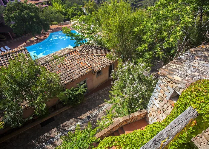 Hotel adatto agli animali: Arbatax Park Resort - Borgo Cala Moresca