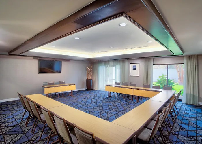 3 star hotel: Courtyard By Marriott Columbia Northeast/Fort Jackson Area
