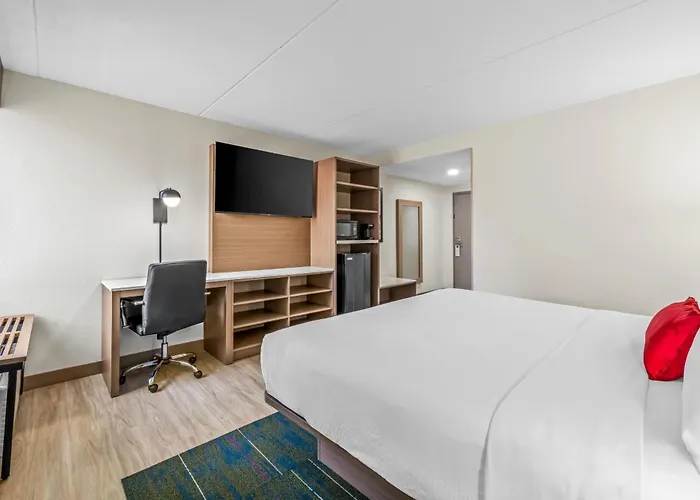 Ramada By Wyndham Statesville