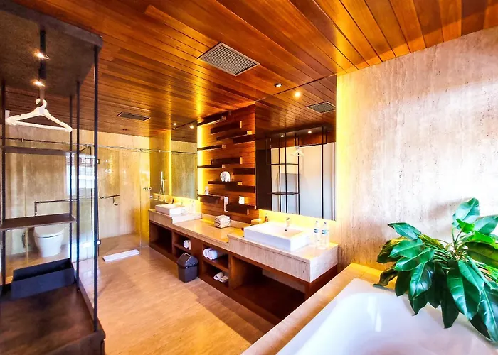 Luxury hotel only: Crystalkuta Hotel - Bali