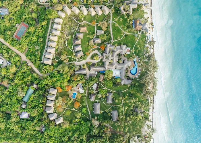 Hôtel 5 étoiles: Bluebay Beach Resort & Spa