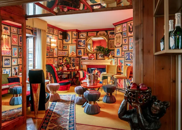 Ambra Cortina Luxury&Fashion Hotel