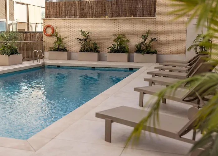 Hôtel accueillant les animaux: Ilunion Valencia 4