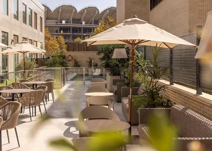 Hôtel accueillant les animaux: Ilunion Valencia 4