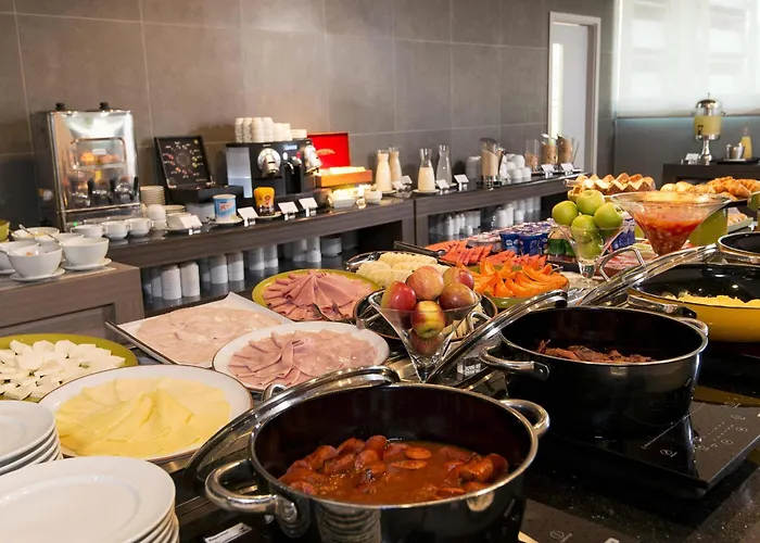 Hotel 4 estrelas: Novotel Santos Gonzaga