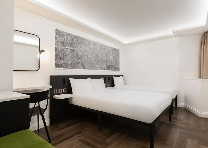 Hotel com casino: Stg Hotel Oxford Street - Formerly St Giles London Hotel