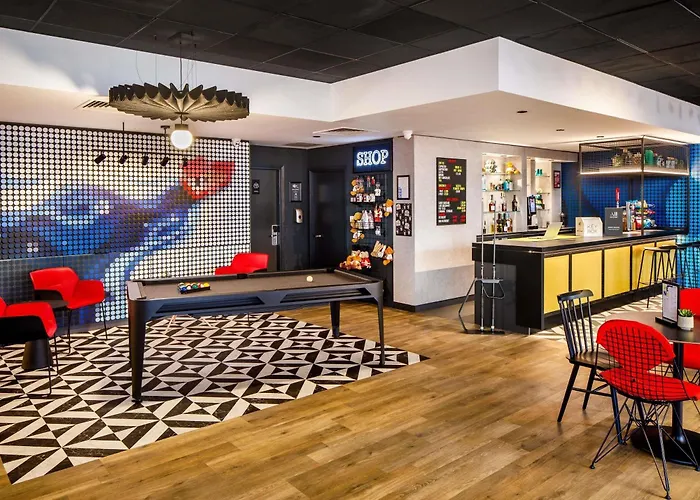 Ibis Greenwich