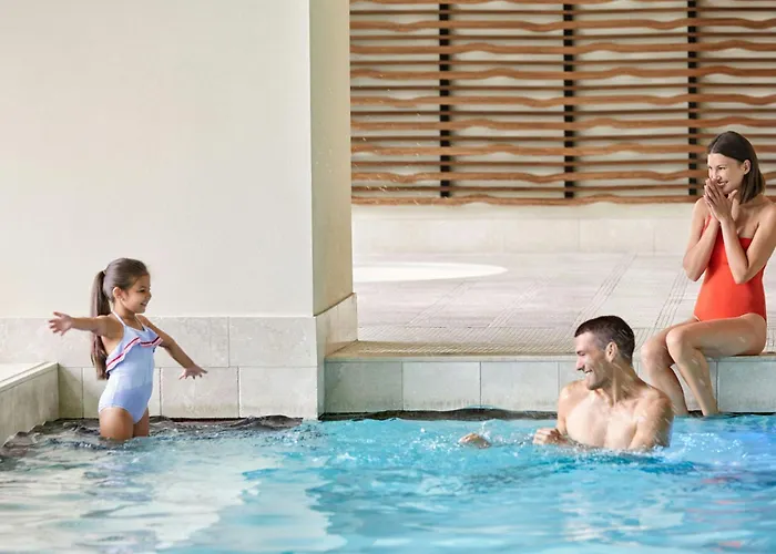 The Ritz-Carlton, Toronto