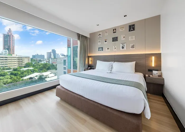 Golden Tulip Mandison Suites