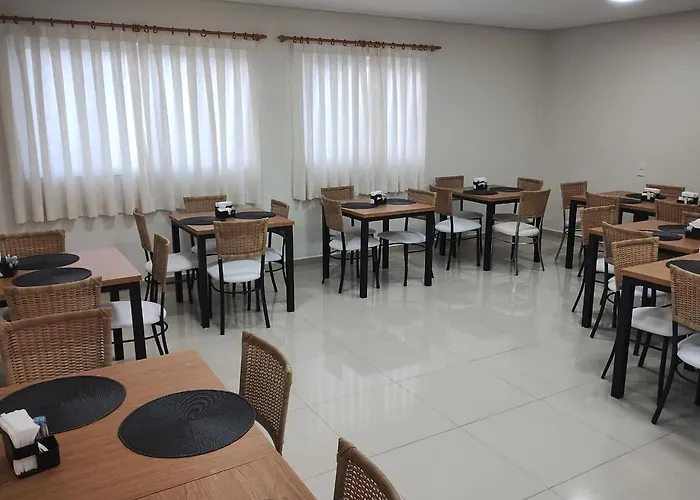 Golden Hotel - O Mais Central - Pet Friendly