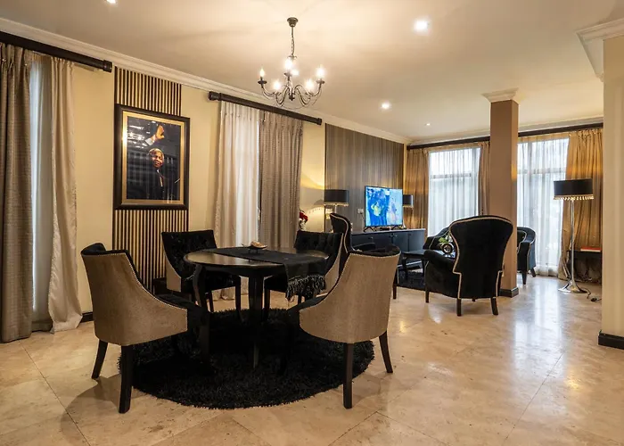 In Luxury hotels Villa Monticello Boutique