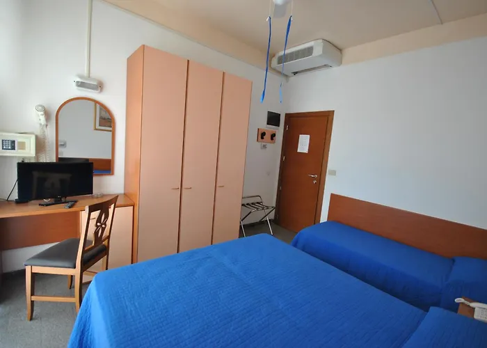 Hotel Pacific