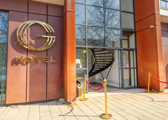 3 star hotels Camp-Inn