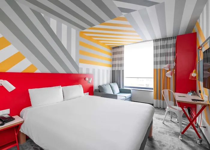 Zentrales Hotel: Ibis Styles Warszawa Centrum