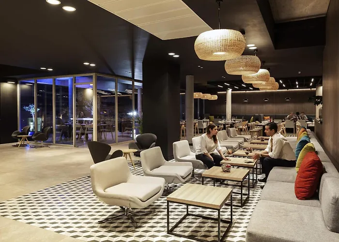 4 star hotel: Novotel Santiago Providencia