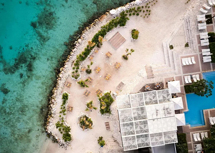 Ping Pong hotel: Curacao Marriott Beach Resort