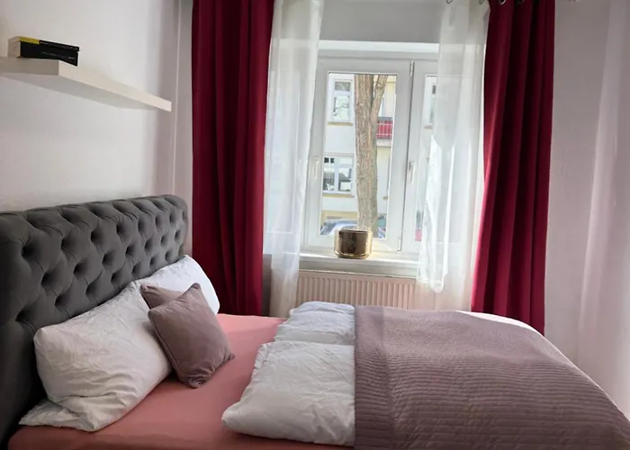 Ferienwohnung In Erfurt mit kleinem Balkon, 2 Schlafzimmer