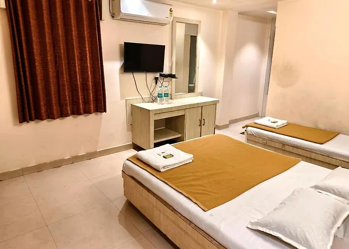 Blueberry Budget Hotel