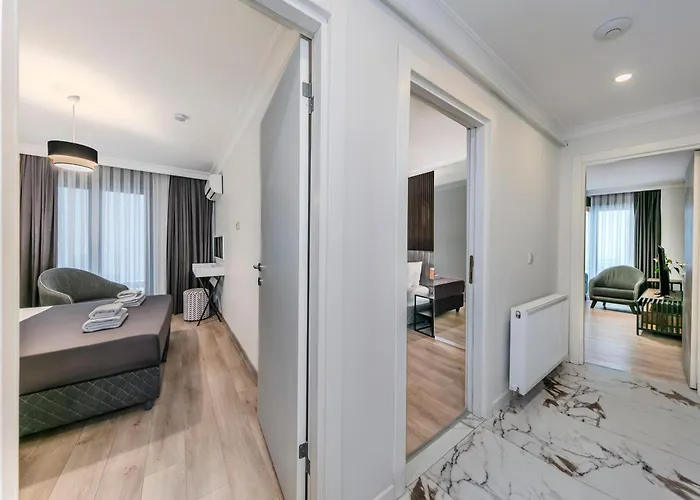 Etiz Hotels & Residences