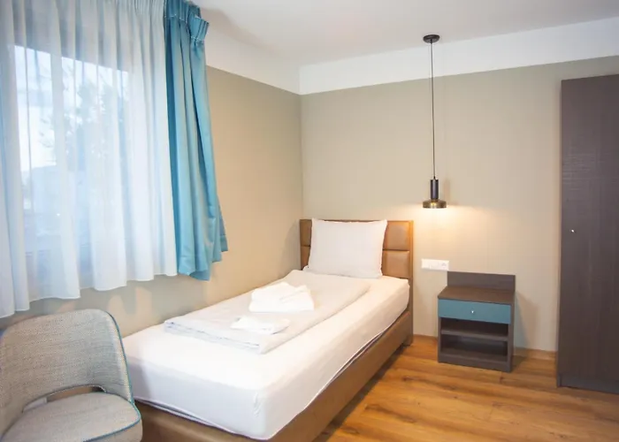 Günstiges Hotel: Asd Hotel