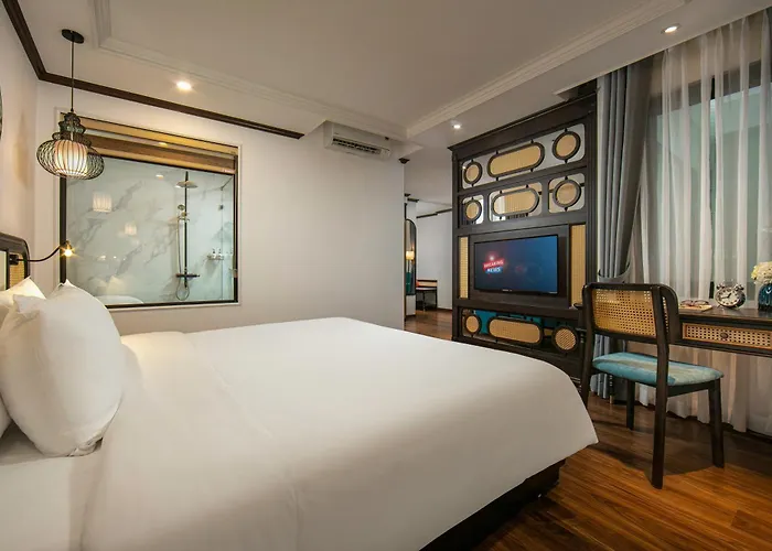 Media Central Hotel & Spa