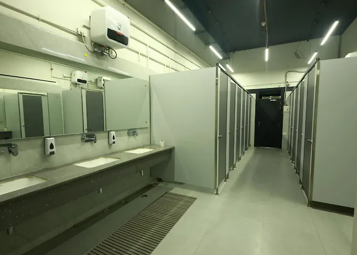 Metro Pod At New Delhi Metro & Railway Station