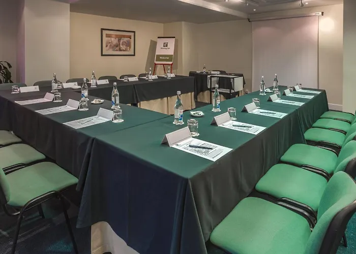 Hotel de luxo Apenas: Holiday Inn Lisbon By Ihg