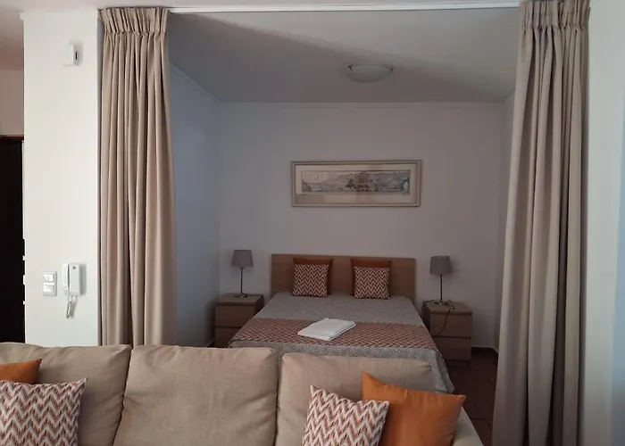 Apartment: Marina Plaza By Garvetur