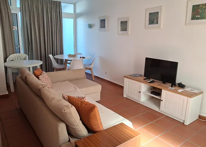 Apartment: Marina Plaza By Garvetur