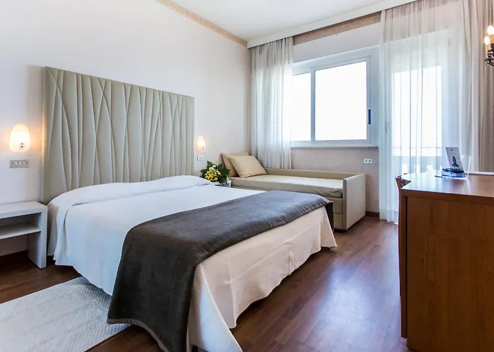 Hotel Jacuzzi: Hotel Benini