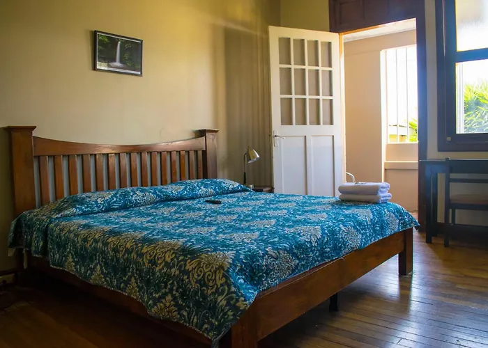 Costa Rica Backpackers