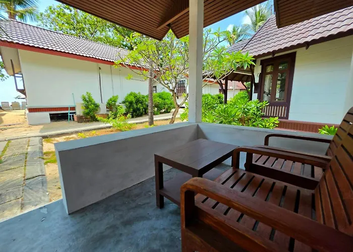 First Bungalow Beach Resort - SHA Plus