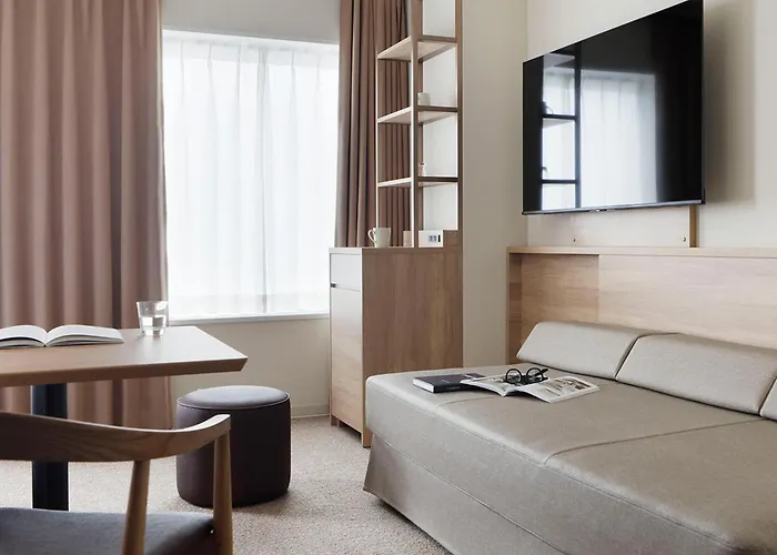 Luxury hotel only: Mitsui Garden Hotel Hiroshima