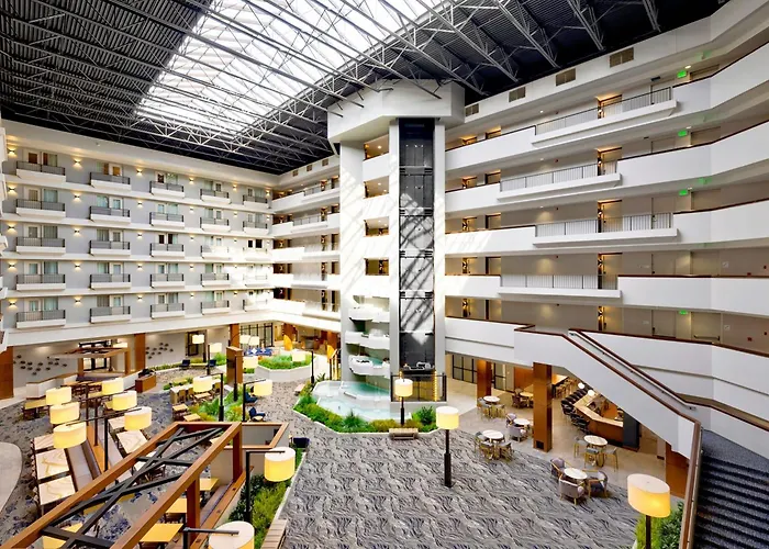 Doubletree By Hilton Davenport