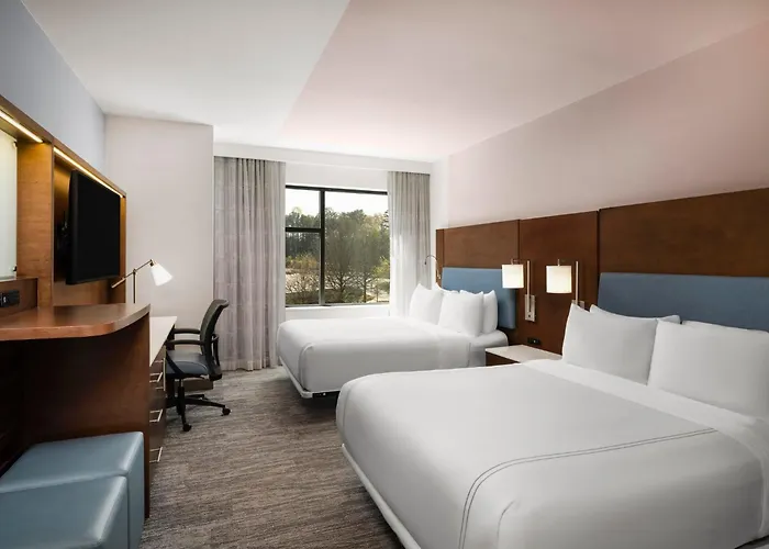 Trip to College Even Alpharetta - Avalon Area By Ihg