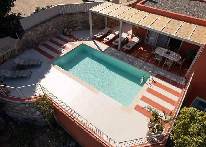 Pleiades Luxurious Villas
