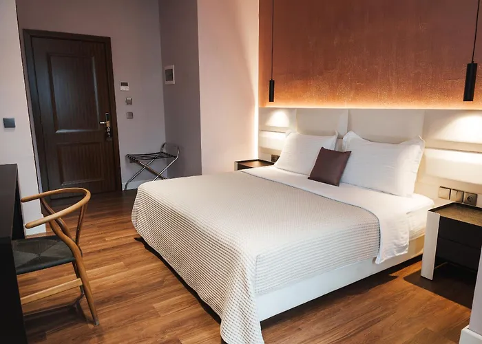 La Bohème Hotel