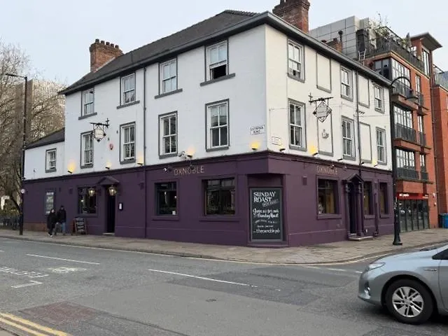 Family Hotel: The Oxnoble