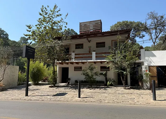 Encino House Boutique