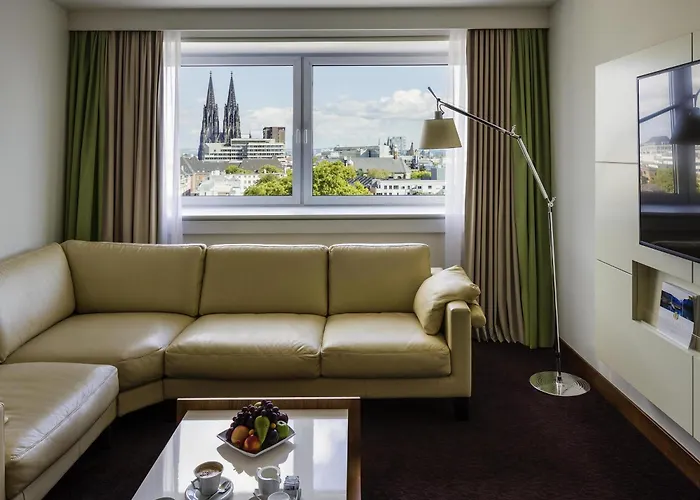 Сity center hotels Pullman Cologne