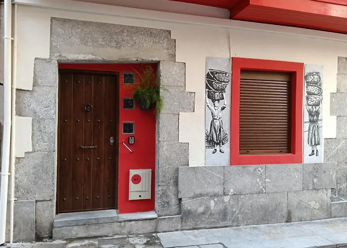 Andra Mari Apartamentu Turistikoak