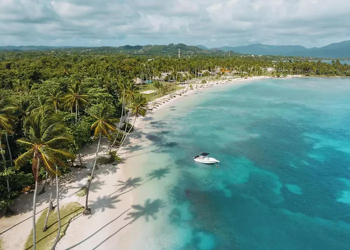 Hotels With Four Stars Wyndham Alltra Samana All Inclusive