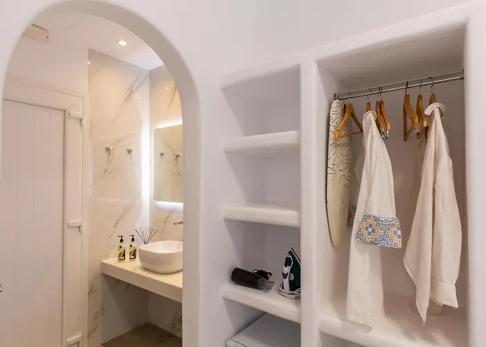 Alexandra Suites & Rooms - Mykonos Port