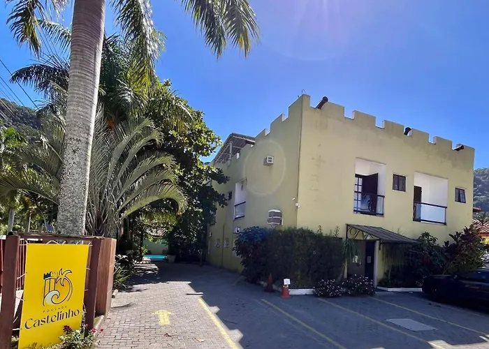  Pousada Castelinho