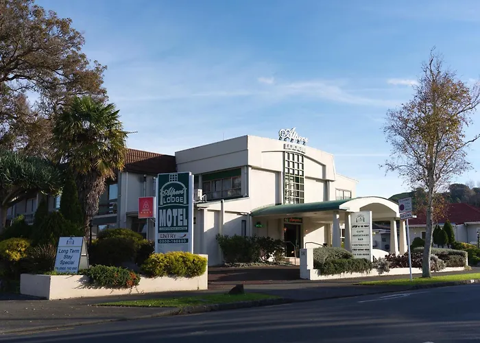 3 star hotels Alpers Lodge & Conference Centre