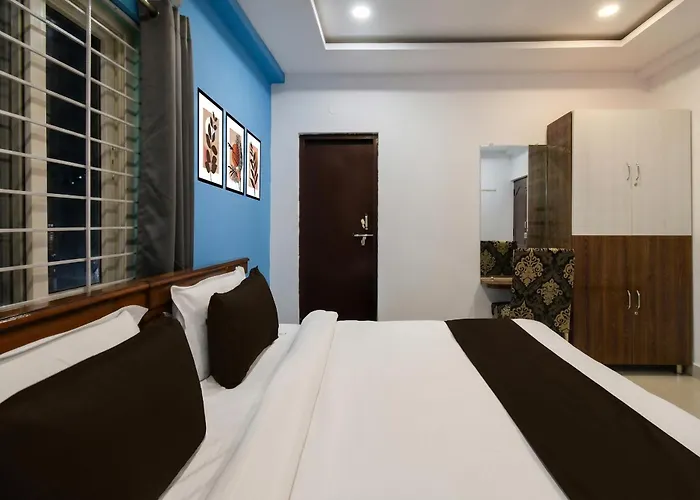 Super Townhouse Hitech City Madhapur