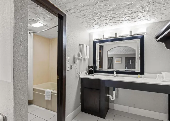Motels Travelodge Inn & Suites By Wyndham Norman
