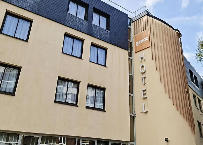 Greet Centre - Ex Ibis Budget